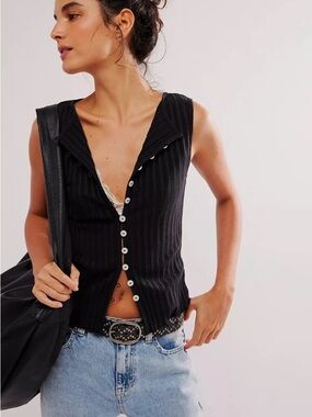 Free People Tilly Vest Blouse Top Knit Ribbed Buttondown Scoop-Neck M NEW